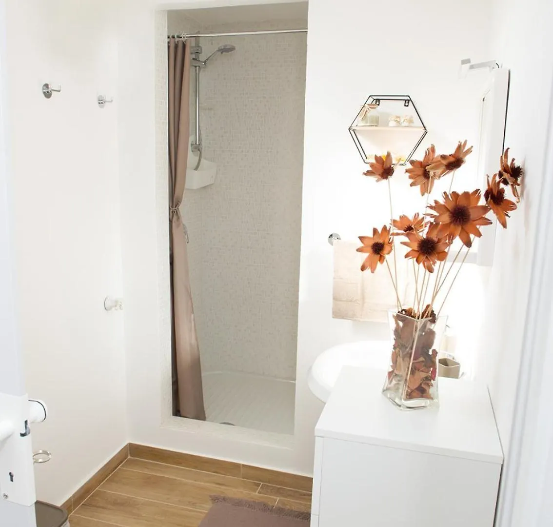 Holiday home Casa Vacanze Ines Carini